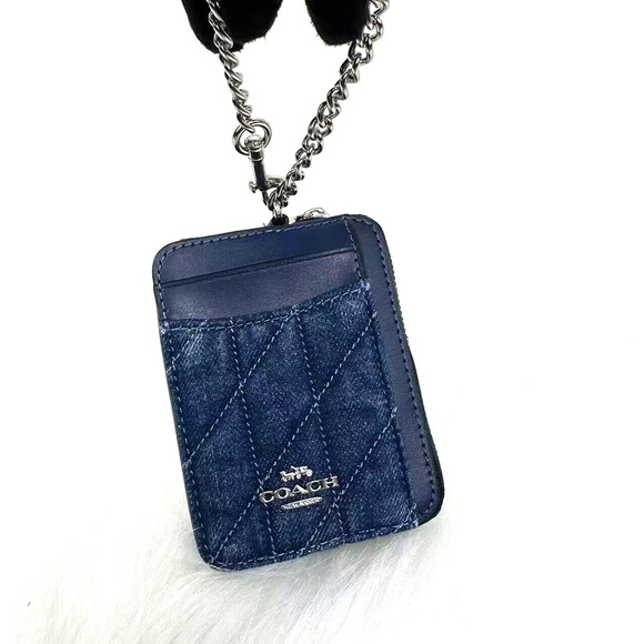 Coach Zip Card Case With Quilting In Denim CAR26 NWT - Picture 1 of 5